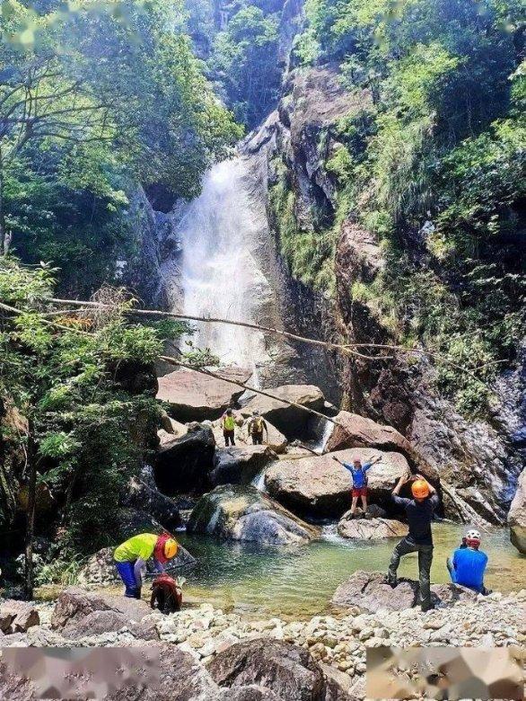 探索穿高跟鞋走路有什么技巧吗?——知识星球平台